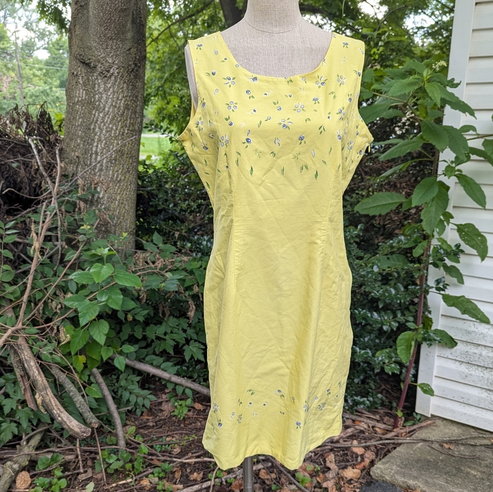 Vintage 90s Casual Corner Yellow Floral Dress